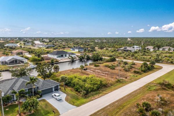 15340 Chinook Way, Port Charlotte, Florida 33981, image 1