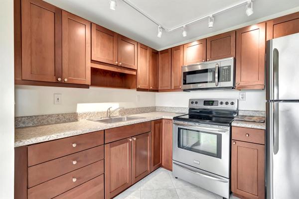 Burgundy At Kings Point, 96 Burgundy B, Delray Beach, Florida 33484, image 1