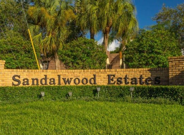 Sandalwood Estates, 308 3rd Ct, Palm Beach Gardens, Florida 33410, image 2