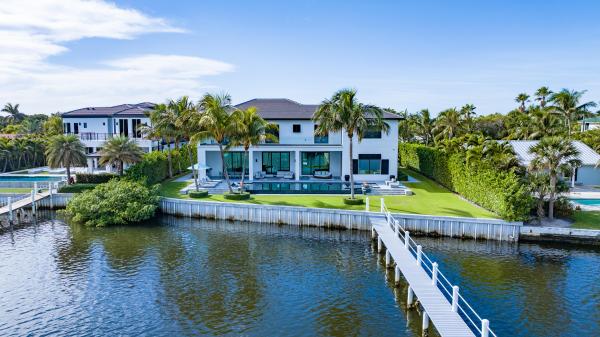836 E Oyster Ln E, Lantana, Florida 33462, image 3