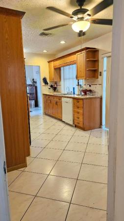 Green Haven 12, 5721 NW 86th Ave, Tamarac, Florida 33321, image 2