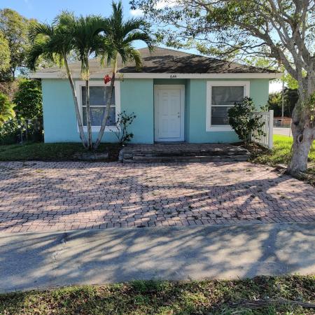 Fairview Park, 644 S 13th St, Fort Pierce, Florida 34950, image 1