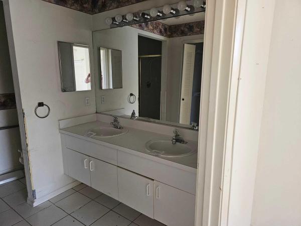Kings Isle, 1158 NW Lombardy Dr, Port St. Lucie, Florida 34986, image 2