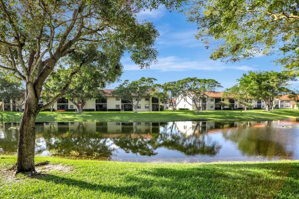 Republic Square, 406 Republic Ct, Deerfield Beach, Florida 33442, image 1