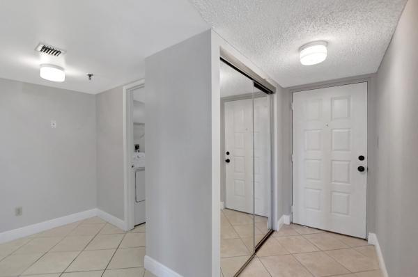 Lakeside At Delray, 1915 Lavers Cir #E509, Delray Beach, Florida 33444, image 1