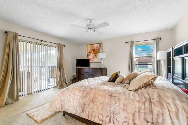 Palm Chase Lakes, 10279 N Circle Lake Dr #201, Boynton Beach, Florida 33437, image 1