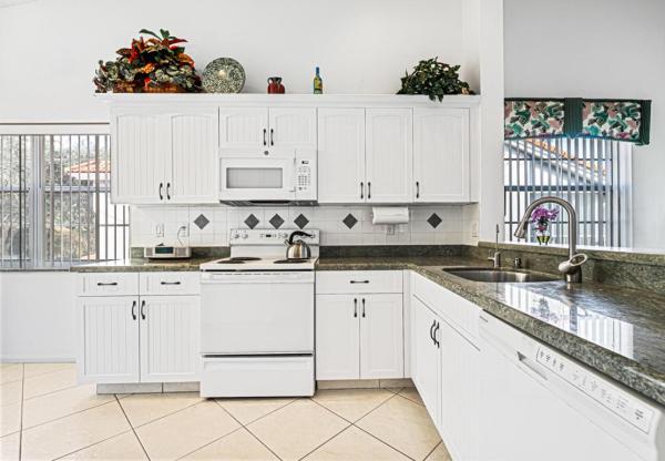 Palm Isles, 7420 Lake Meadow Way #201, Boynton Beach, Florida 33437, image 3