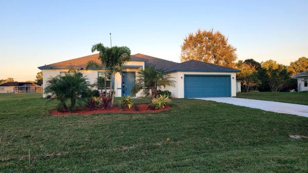 Paar Estates, 135 SW Hawthorne Cir, Port St. Lucie, Florida 34953, image 1