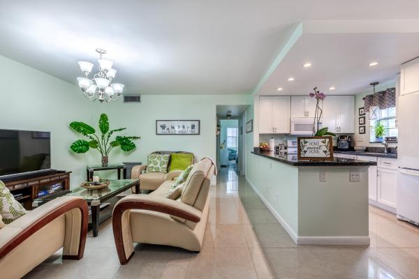 Bedford At Century Village, 108 Bedford E, West Palm Beach, Florida 33417, image 2