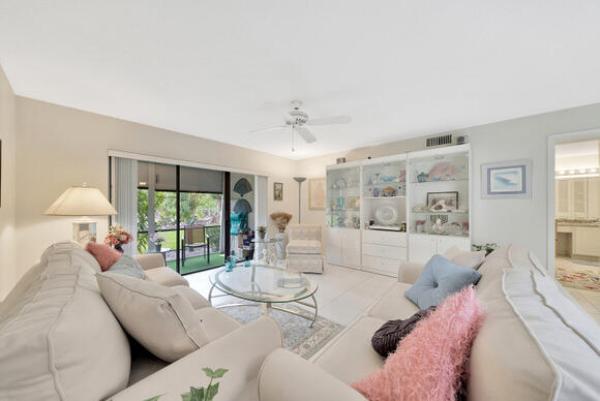The Horizons Of Boca Lago, 21676 Cypress Rd, Boca Raton, Florida 33433, image 2