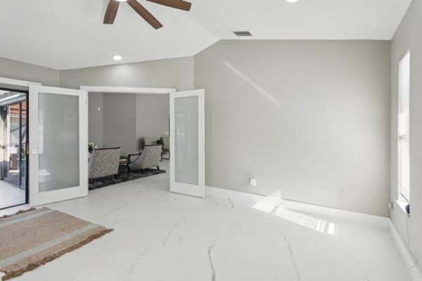 Citrus Glen, 139 Executive Cir, Boynton Beach, Florida 33436, image 1