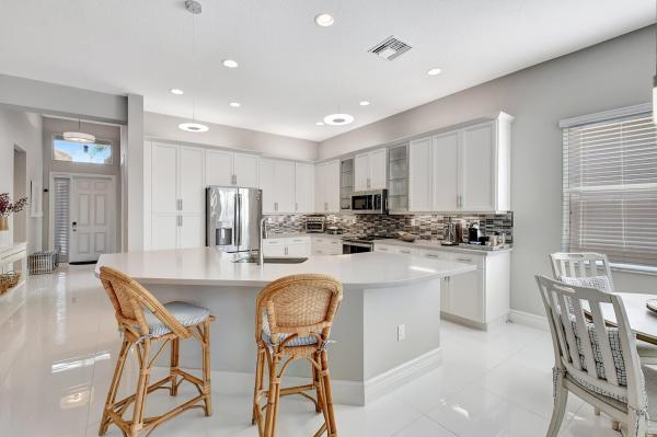 Valencia Bay, 12558 Copper Mountain Pass, Boynton Beach, Florida 33473, image 2