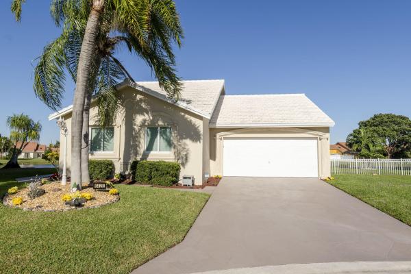 Country Fair, 6425 96th Pl S, Boynton Beach, Florida 33437, image 1