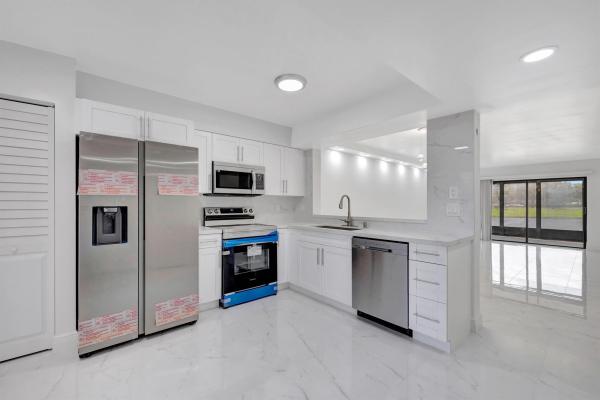 Huntington Lakes 4, 7320 Amberly Ln #105, Delray Beach, Florida 33446, image 1