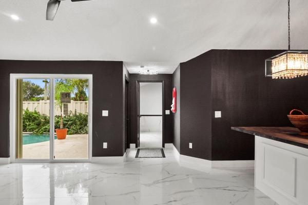 Westwood Gardens, 5872 Golden Eagle Cir, Palm Beach Gardens, Florida 33418, image 1