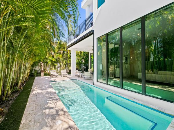 Witherspoon Villas, 903 Witherspoon Ln, Delray Beach, Florida 33483, image 1