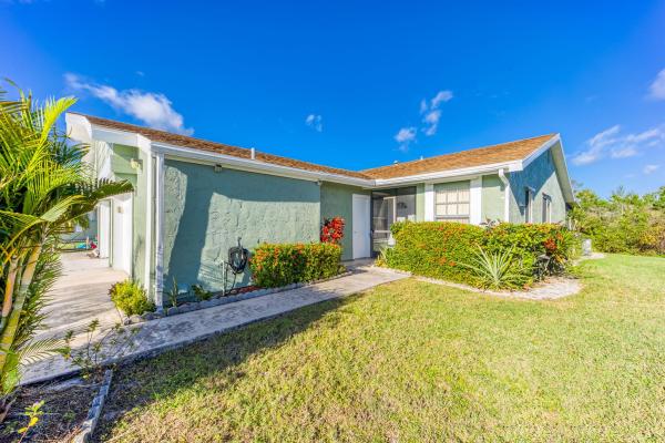 Rivergreen Villas, 1427 SE Larkwood Cir, Port St. Lucie, Florida 34952, image 1