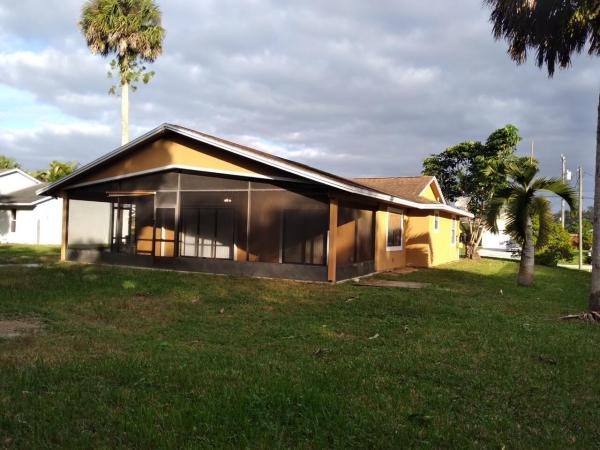 Hidden Oaks, 1164 SW Ackard Ave, Port St. Lucie, Florida 34953, image 2