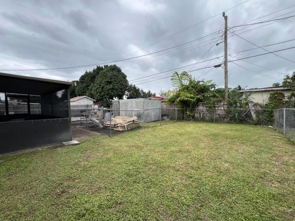 Gramercy Park, 5041 Pat Pl, West Palm Beach, Florida 33407, image 2