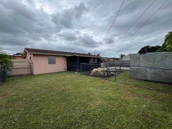 Gramercy Park, 5041 Pat Pl, West Palm Beach, Florida 33407, image 3
