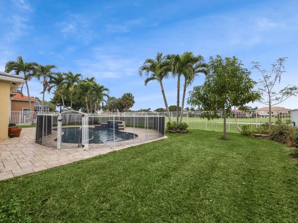 Bay Hill Village, 5938 Bay Hill Cir, Lake Worth, Florida 33463, image 1