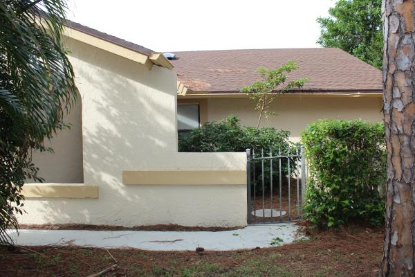 Huntington Woods, 147 Parkwood Dr, Royal Palm Beach, Florida 33411, image 1