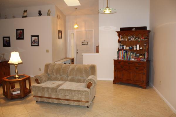 Huntington Woods, 147 Parkwood Dr, Royal Palm Beach, Florida 33411, image 2