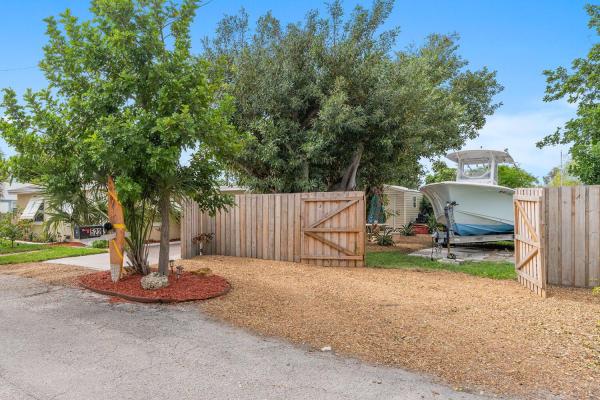 Historic Cottages Boynton, 522 SE 20th Ct, Boynton Beach, Florida 33435, image 1