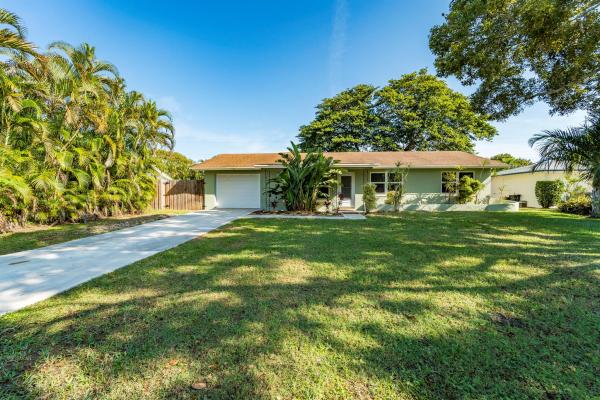 Penn Park, 410 Philadelphia Dr, Jupiter, Florida 33458, image 1