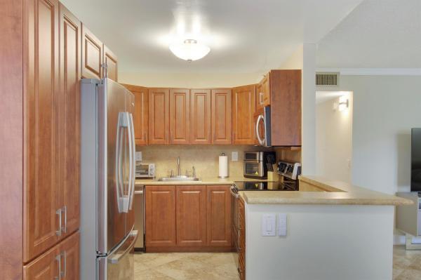 Burgundy At Kings Point, 255 Burgundy F, Delray Beach, Florida 33484, image 1