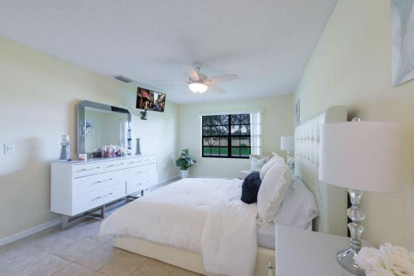 Cashmere Cove, 590 SW Gulfspray Ter, Port St. Lucie, Florida 34953, image 2