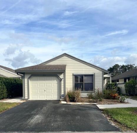 Bedford Mews At Wellington, 2514 Bedford Mews Dr, Wellington, Florida 33414, image 1