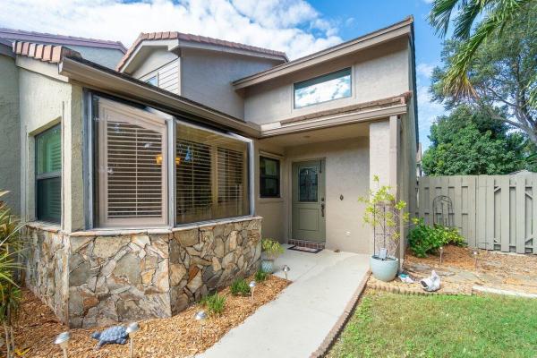 Cinnamon, 5005 Cayenne Ln, Palm Beach Gardens, Florida 33418, image 1