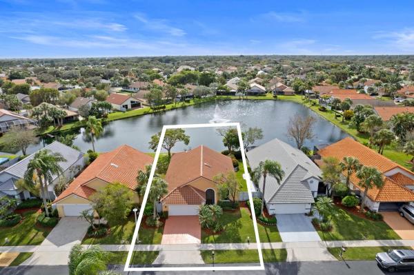 Citrus Glen, 168 Executive Cir, Boynton Beach, Florida 33436, image 1