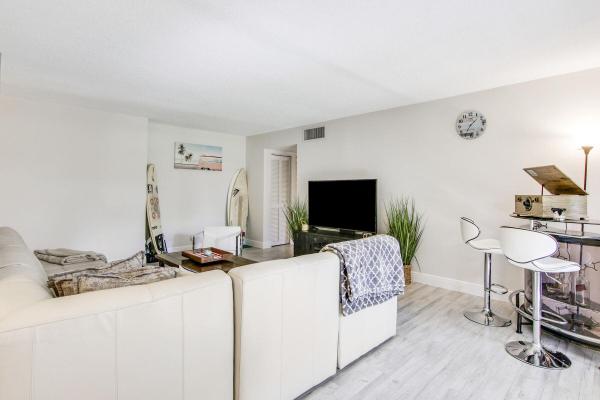 Pines Of Jupiter Tequesta, 150 Pineview Rd #C6, Jupiter, Florida 33469, image 1