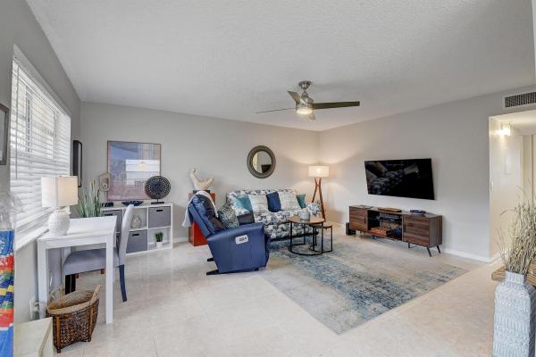 Flanders At Kings Point, 899 Flanders S, Delray Beach, Florida 33484, image 1