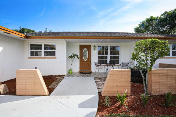 Palm Beach Colony, 908 Hibiscus Dr, Royal Palm Beach, Florida 33411, image 1