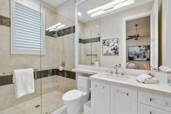 215 W Coconut Palm Rd, Boca Raton, Florida 33432, image 2