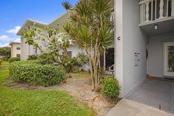 High Point West, 310 North Blvd #1C, Boynton Beach, Florida 33435, image 1