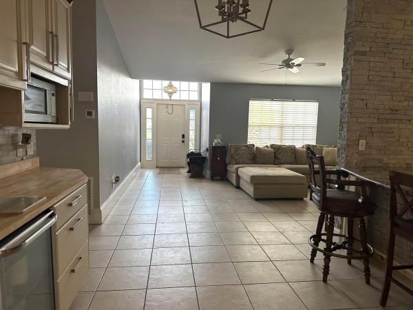 Hidden Oaks, 982 SW Du Bois Ave, Port St. Lucie, Florida 34953, image 1