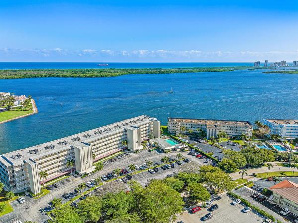 Lands End, 44 Yacht Club Dr #409, North Palm Beach, Florida 33408, image 1