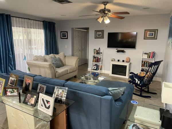 Quadrille Villas, 8052 Ambach Way #15a, Hypoluxo, Florida 33462, image 3