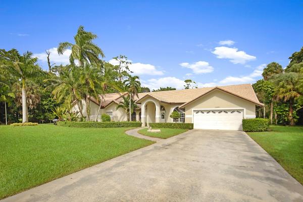 Pinewood Of Wellington, 13399 Doubletree Cir, Wellington, Florida 33414, image 1