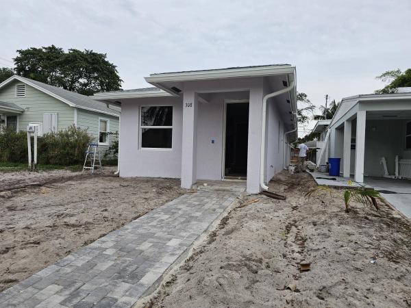 Lake Worth Town, 308 S C St, Lake Worth Beach, Florida 33460, image 1
