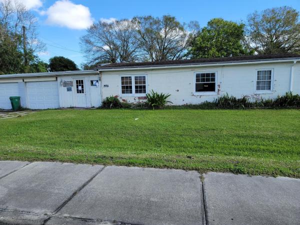 Fleetwood Acres, 3176 S 25th St, Fort Pierce, Florida 34981, image 1