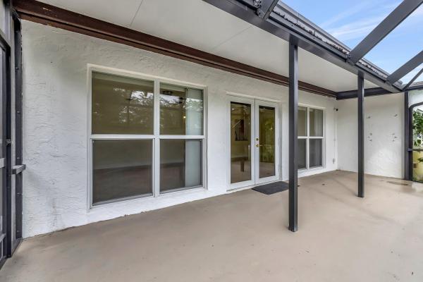 Coco Wood Lakes, 14686 Shadow Wood Ln, Delray Beach, Florida 33484, image 2