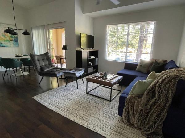 Emerald Isle At Laguna Lakes, 4081 San Marino Blvd #201, West Palm Beach, Florida 33409, image 2