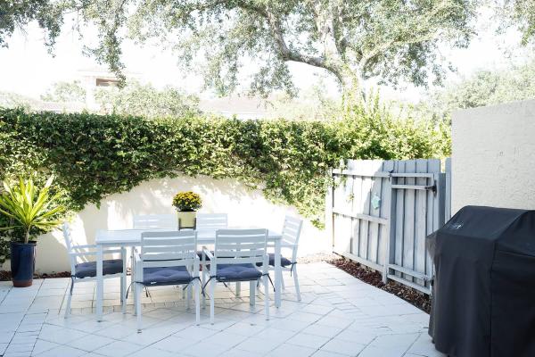 PGA Commons, 521 Commons Dr, Palm Beach Gardens, Florida 33418, image 2