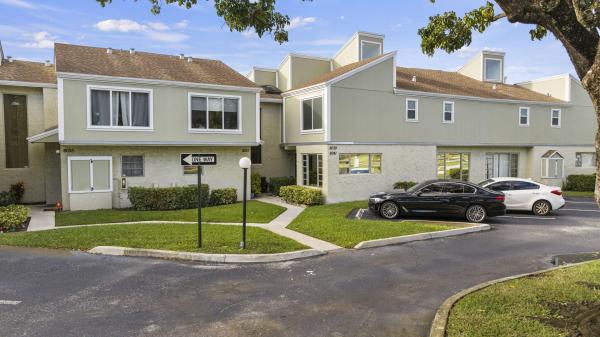 Sandpebbles Townhouse, 8041 Lagos De Campo Blvd #G-3, Tamarac, Florida 33321, image 1