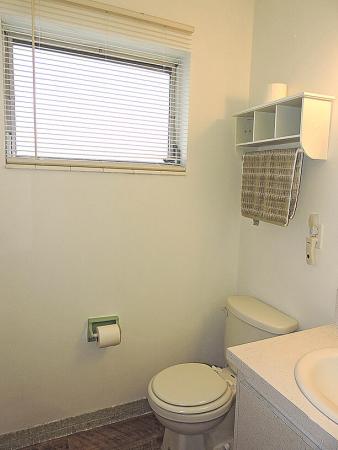 Ashley At Cresthaven Villas, 2791 Ashley Dr W #C, West Palm Beach, Florida 33415, image 2
